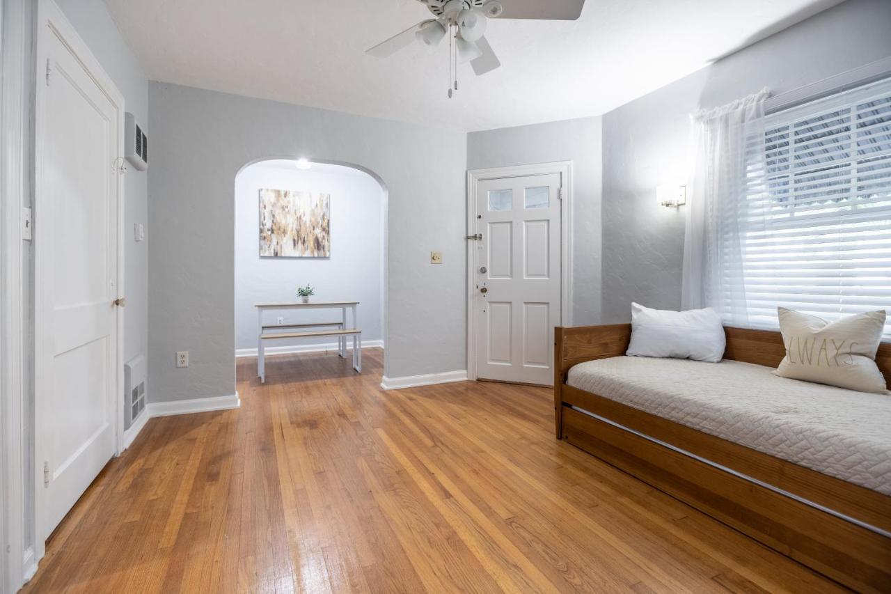 Cozy Apartments In The Triplex House, Historic District Of Orlando Extérieur photo